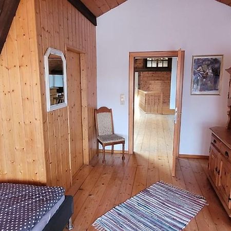 Ferienzimmer / Monteurzimmer Ноймаркт ам Валерзее Екстериор снимка