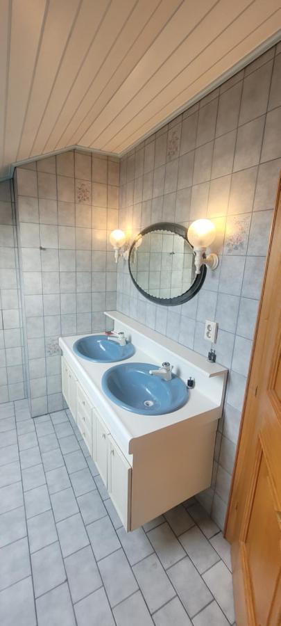 Ferienzimmer / Monteurzimmer Ноймаркт ам Валерзее Екстериор снимка